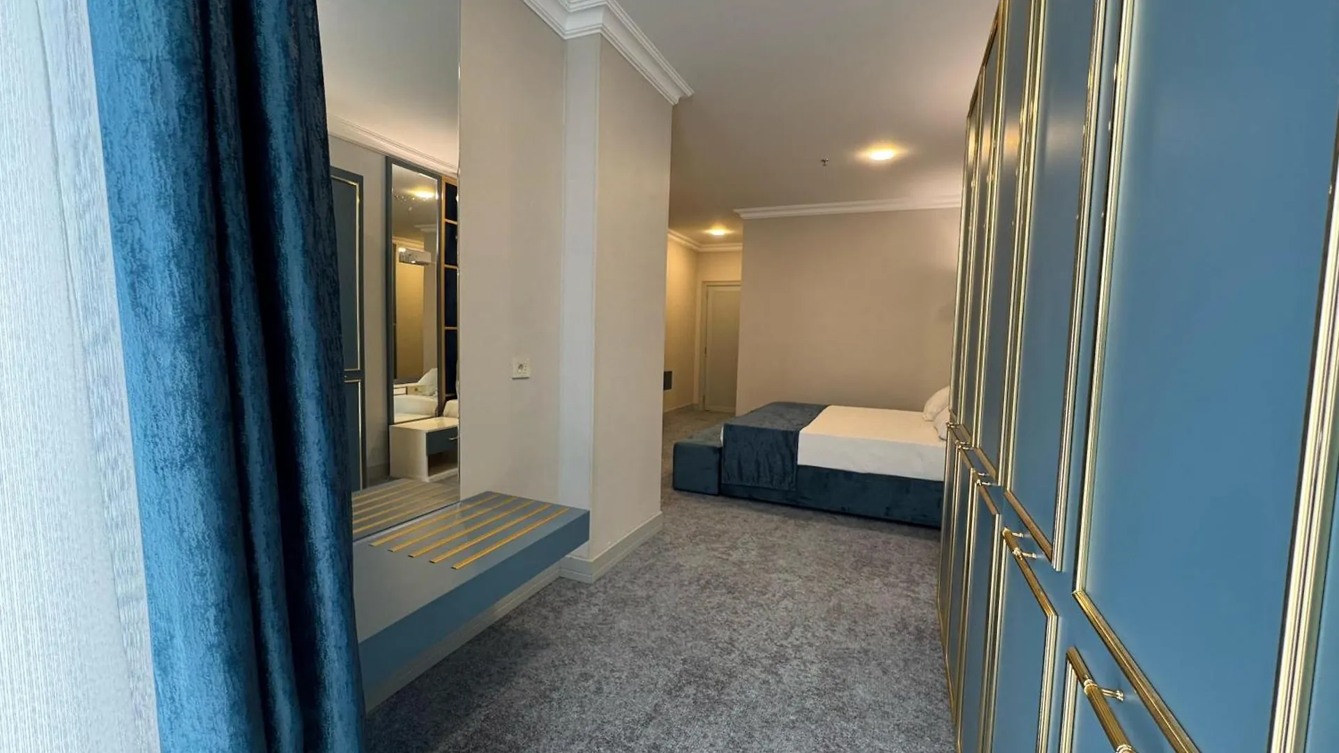 Titanik Baku Hotel