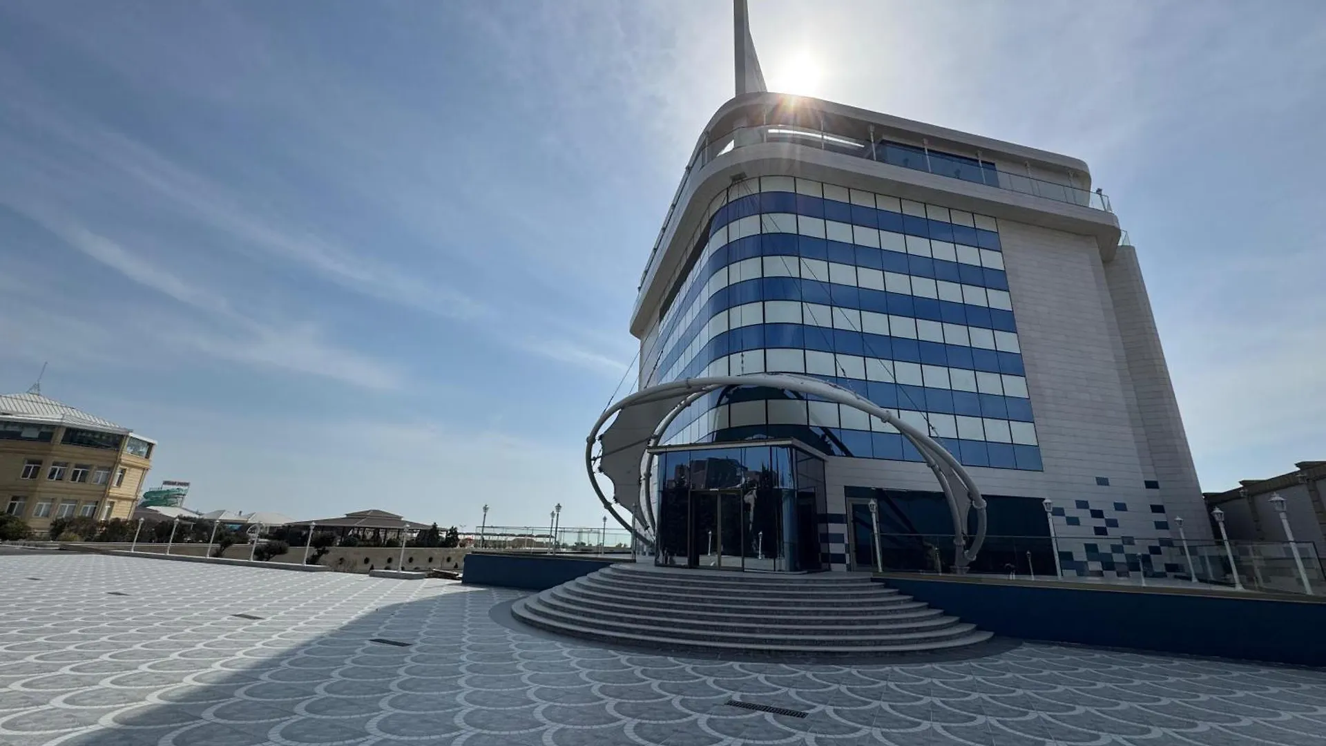 Titanik Baku Hotel